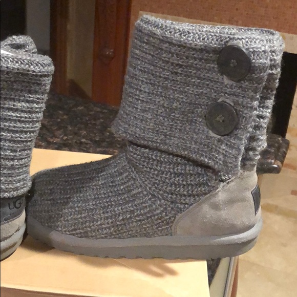 ✨UGG Australia Gray Classic Cardy II Knit Boots with box✨ - Picture 3 of 8